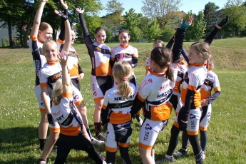 Die Radsportlerinnen des SSV Gera freuen sich auf die Ostth�ringen Tour. (Foto: Reinhard Schulze)