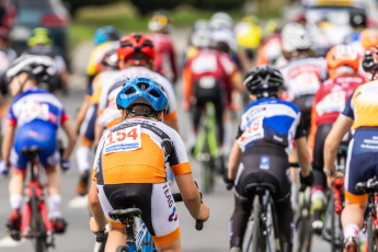 3. Etappe der Ostth�ringen Tour: Nach zwei wettkampfintensiven Tagen f�llt beim abschlie�enden Stra�enrennen in M�nchenbernsdorf die Entscheidung �ber den Tourgesamtsieg in den einzelnen Altersklassen. (Archivbild OTT2024)