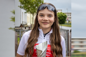 Die beste Nachwuchssportlerin des Vorjahres ist diesmal eine Favoritin auf das gelbe Trikot der Gesamtsiegerin.